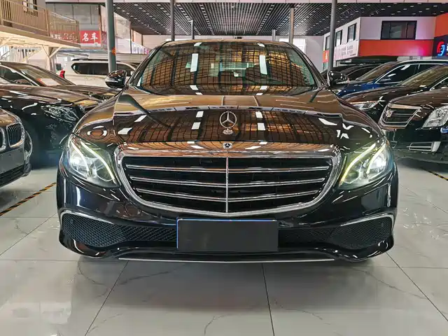 Mercedes-Benz E-Class 2016 E 200 L Sport