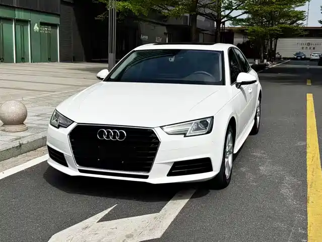 Audi A4L 2017 40 TFSI