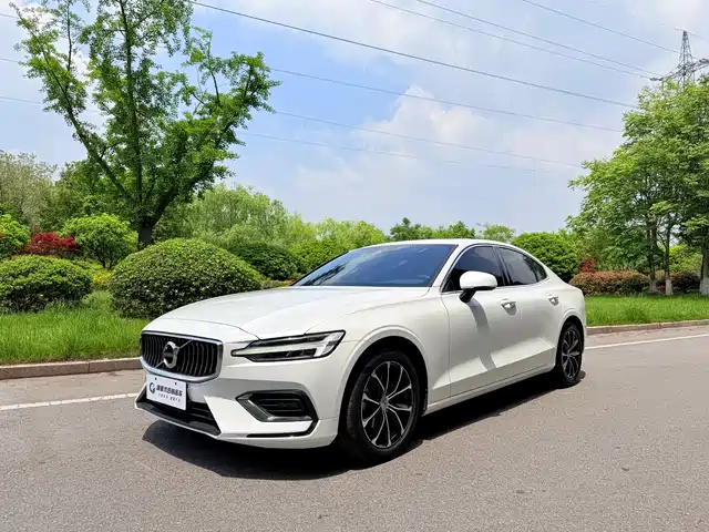 Volvo S60 2020 T 4