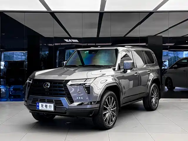 Lexus GX 2025 550