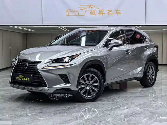 Lexus NX 2018 300h VI