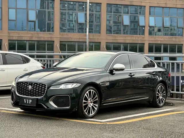 Jaguar XFL 2023 XFL 2.0 T P 250 2 WD
