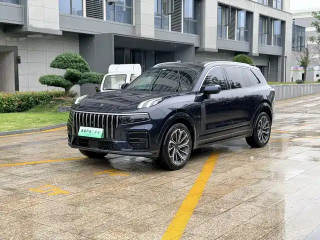 Lynk & Co 09 EM-P 2023 2.0 TD EM-P 4 WD