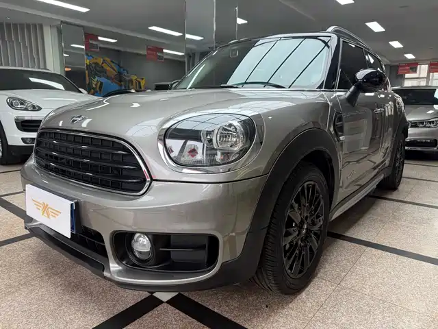 MINI Countryman
