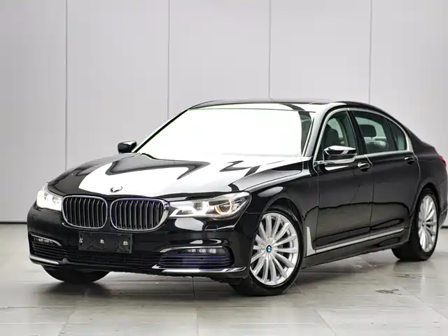 BMW 7-Series 2016 740 Li Leading