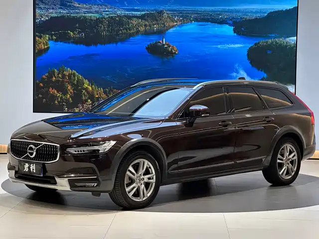 Volvo V90 2019 Cross Country T 5 AWD V
