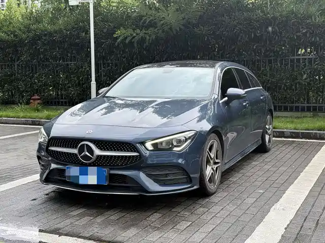 Mercedes-Benz CLA