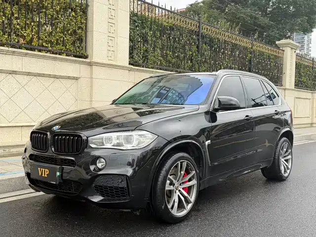 BMW X5 2014 x Drive 35i Leading