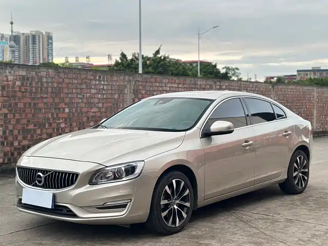 Volvo S 60 2019 S 60 L T 5