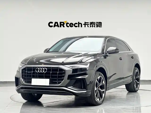Audi Q8 2023 55 TFSI