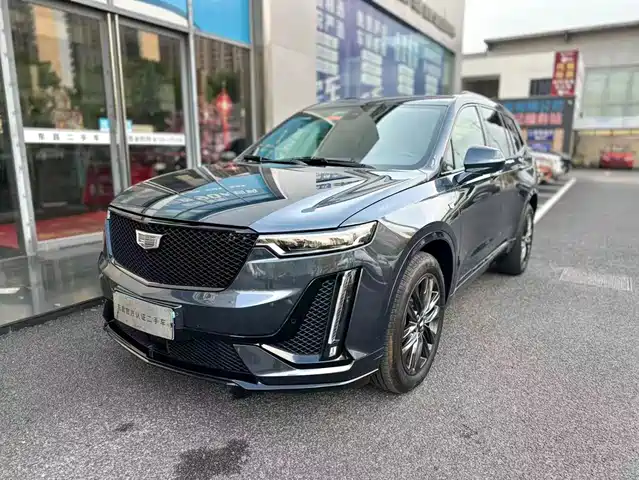 Cadillac XT 6 2025 2.0 T 4 WD