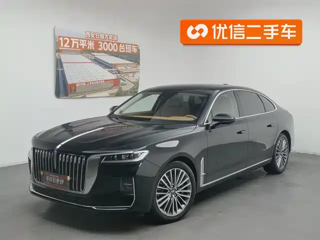 Hongqi H9 2023 2.0 T