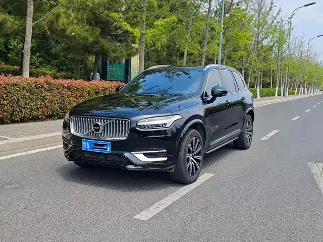 Volvo XC90 2024 B 5 5