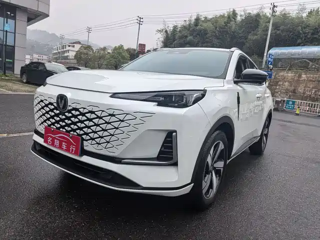 Changan CS55 PLUS 2024 1.5 T DCTPremium