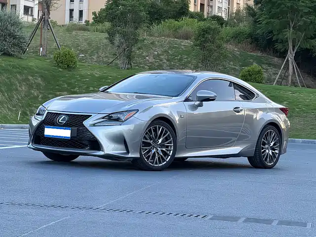 Lexus RC 2016 200t F SPORT