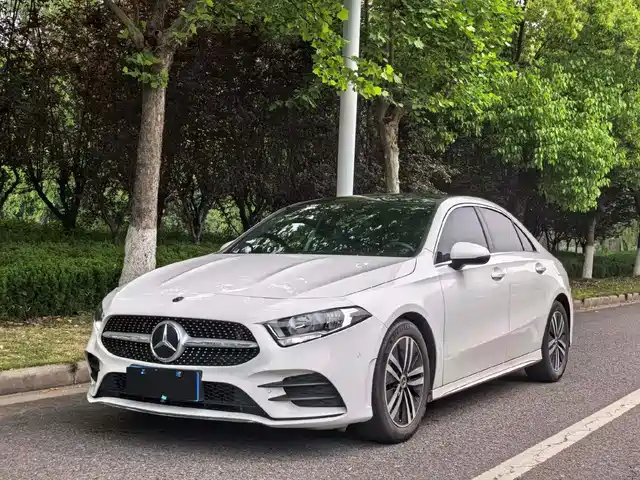 Mercedes-Benz A-Class 2019 A 180 L
