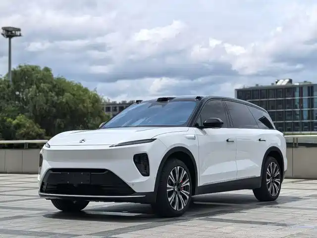 NIO ES 8 2024 75k Wh