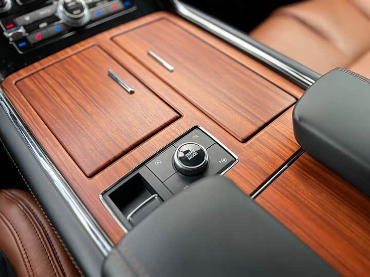 Lincoln Navigator — фото 14