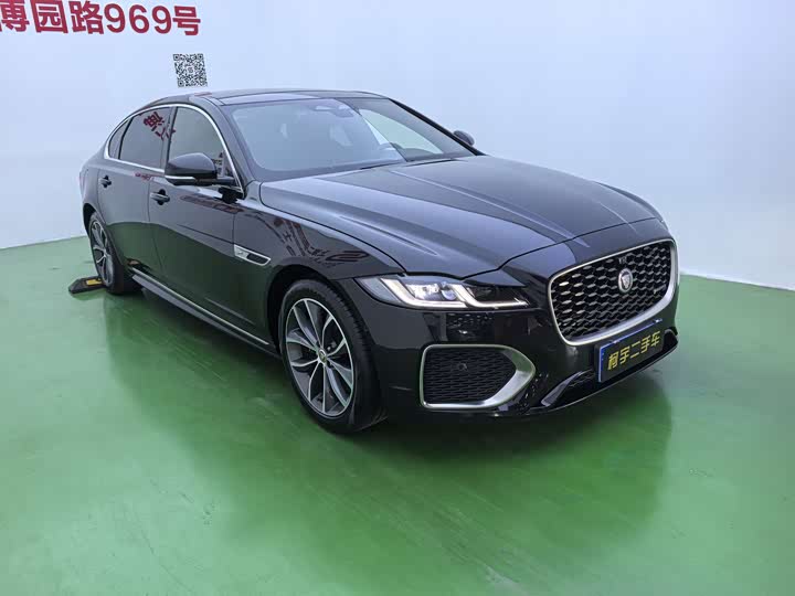 Jaguar XFL 2023 XFL 2.0 T P 250 2 WD — фото 3