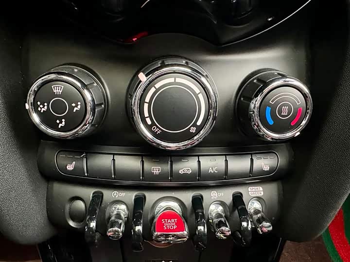 MINI Hatch — фото 11