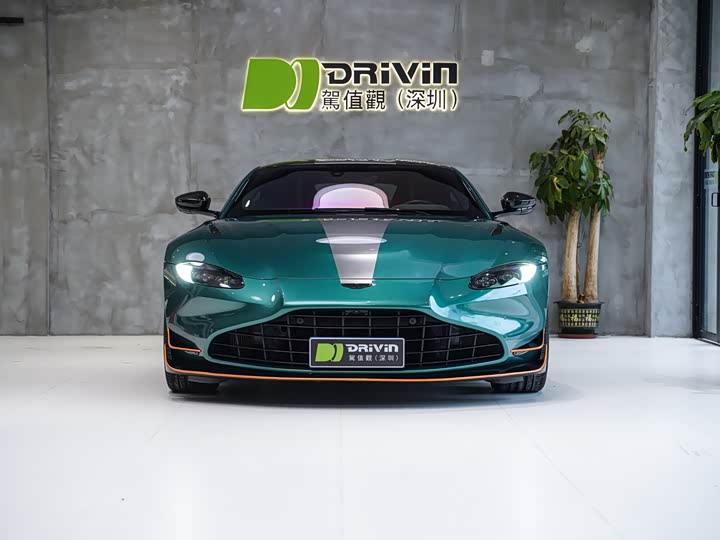 Aston Martin V8 Vantage 2022 4.0 T V 8 F 1 Edition Coupe — фото 3