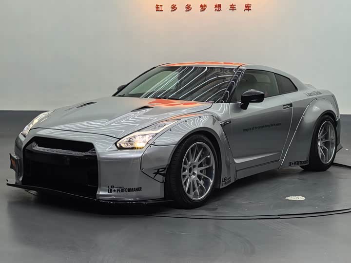 Nissan GT-R 2012 3.8 T Premium Edition — фото 1