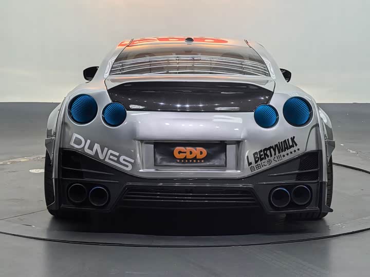 Nissan GT-R 2012 3.8 T Premium Edition — фото 6