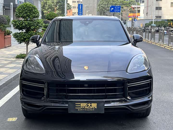 Porsche Cayenne 2018 Cayenne Turbo 4.0 T — фото 2
