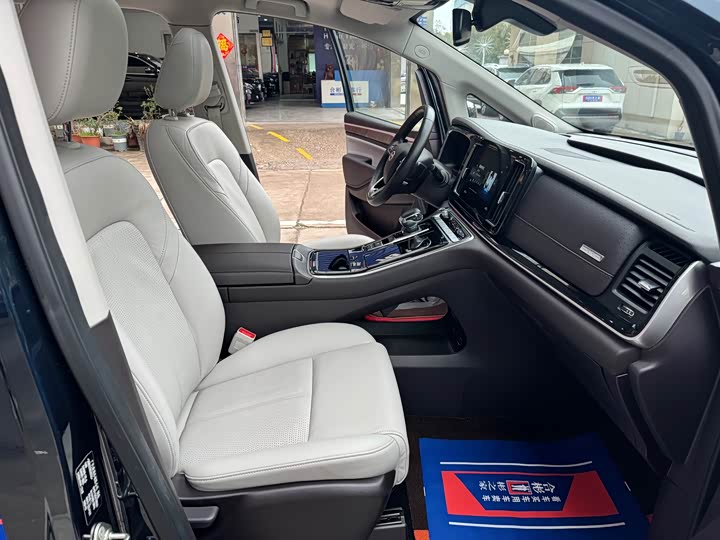 Trumpchi M8 2021 390 T — фото 18
