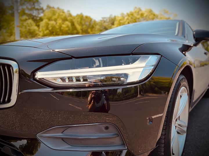 Volvo S90 2018 T 4 — фото 18