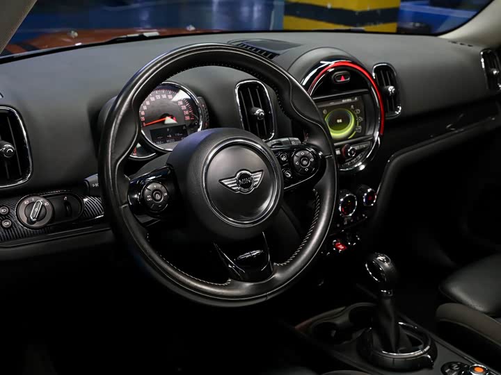 MINI Countryman — фото 14