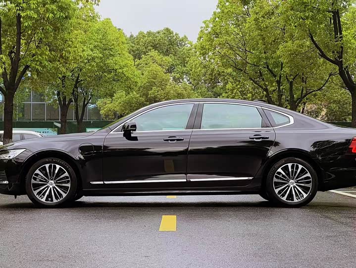 Volvo S90 Hybrid 2024 Hybrid 4 WD — фото 8