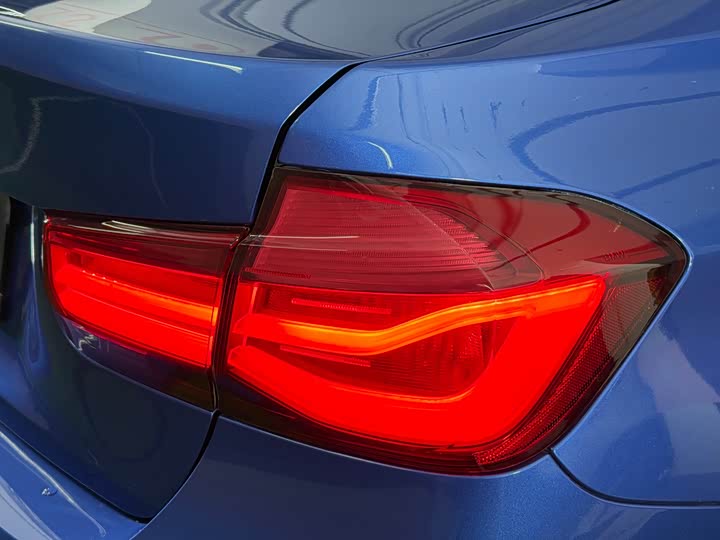 BMW 3-Series 2017 320 Li MSport — фото 20