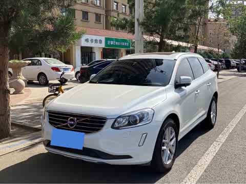 Volvo XC60 2017 T 5 AWD — фото 11