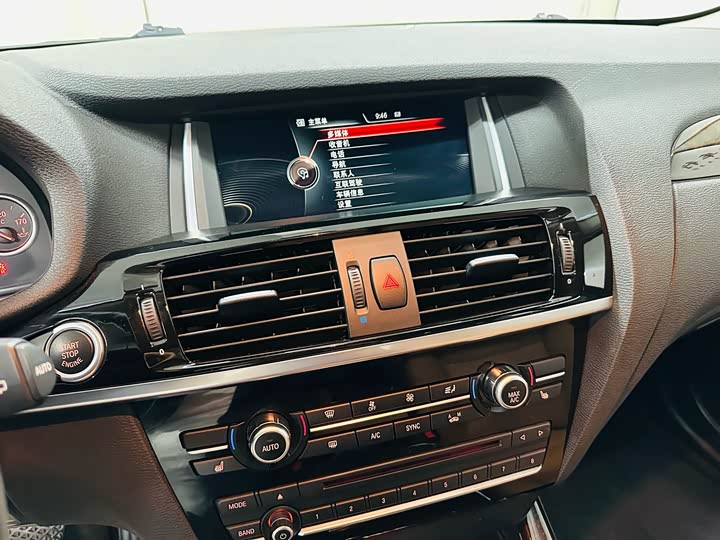 BMW X3 2014 x Drive 20i X — фото 11