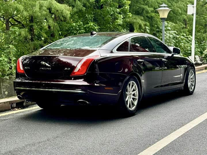 Jaguar XJ 2016 XJL 3.0 SC 2 WD — фото 6