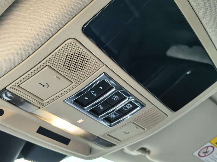 Jaguar XJ 2016 XJL 2.0 T 2 WD — фото 18
