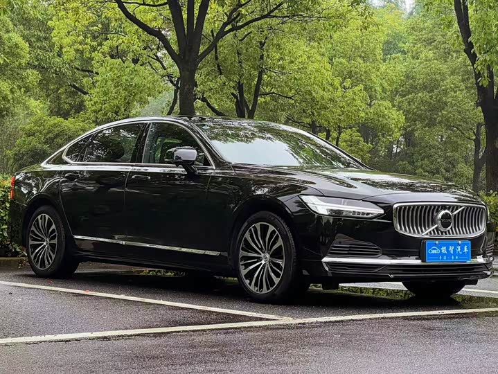 Volvo S90 Hybrid 2024 Hybrid 4 WD — фото 3