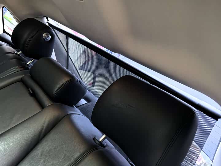 Jaguar XJ 2016 XJL 2.0 T 2 WD — фото 19