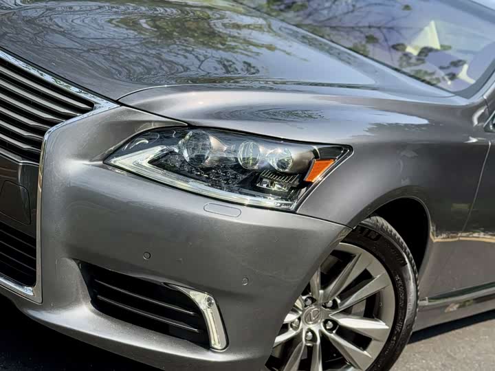 Lexus LS 2016 460 L 4 WD — фото 12