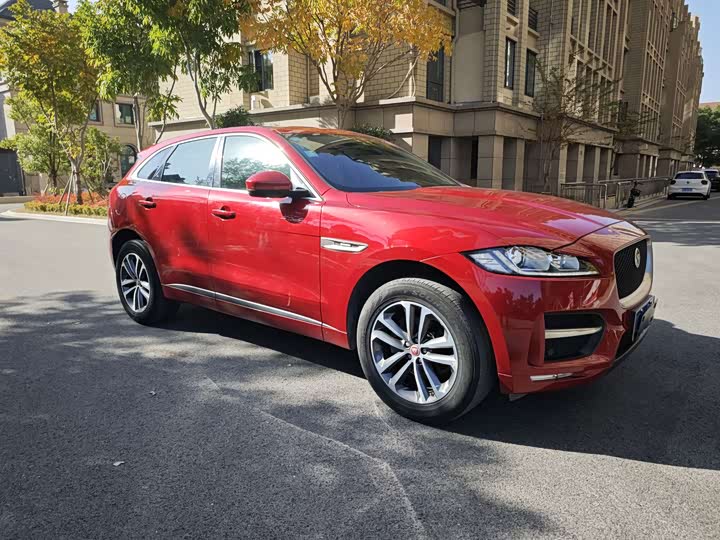 Jaguar F-PACE 2016 2.0 T 2 WDR-Sport — фото 3