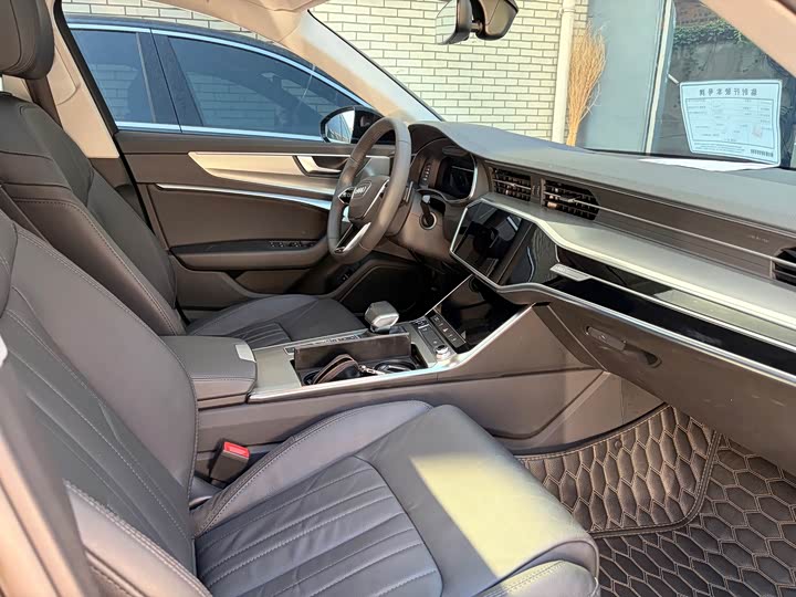 Audi A6L 40 TFSI — фото 4