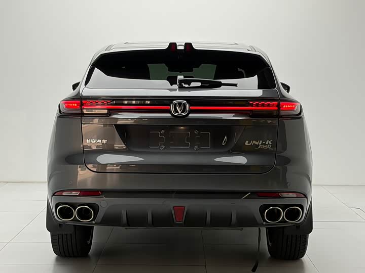 Changan UNI-K 2021 2.0 T Premium — фото 8