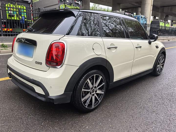 MINI Hatch — фото 10