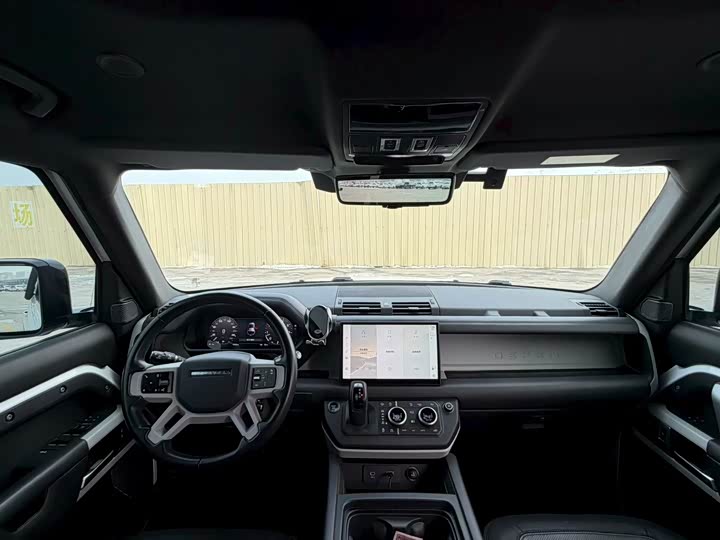 Land Rover Defender — фото 8