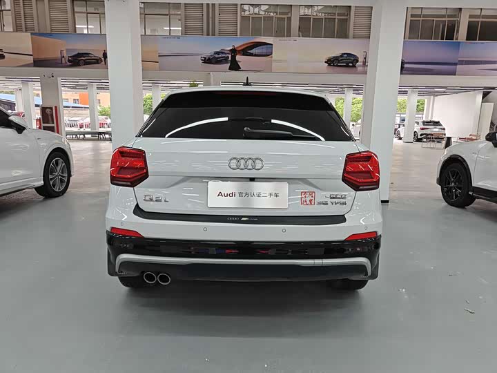 Audi Q2L 2021 35 TFSI — фото 5