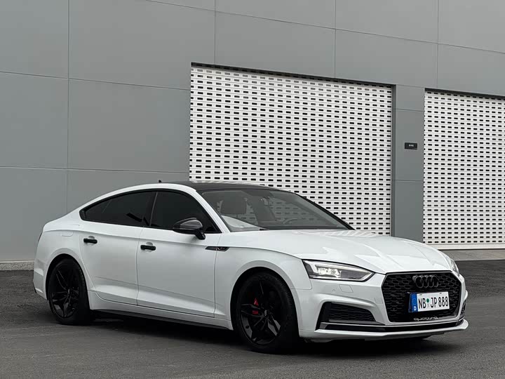Audi A5 Sportback 40 TFSI стиль — фото 4