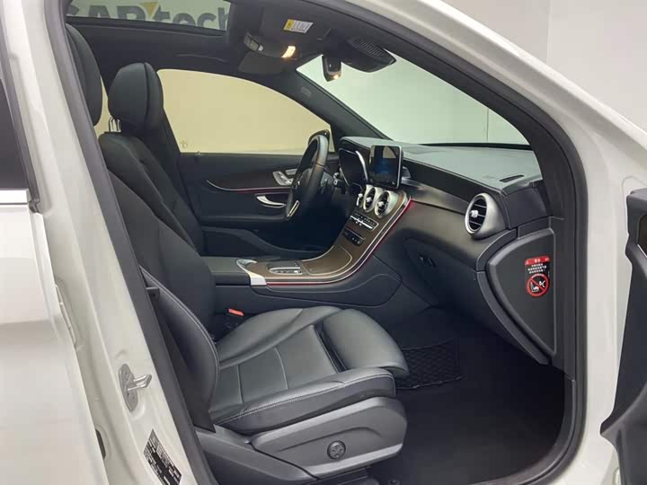 Mercedes-Benz GLC 2020 GLC 300 L 4 MATIC — фото 18