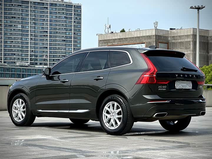 Volvo XC60 2020 T 5 4 WD — фото 7