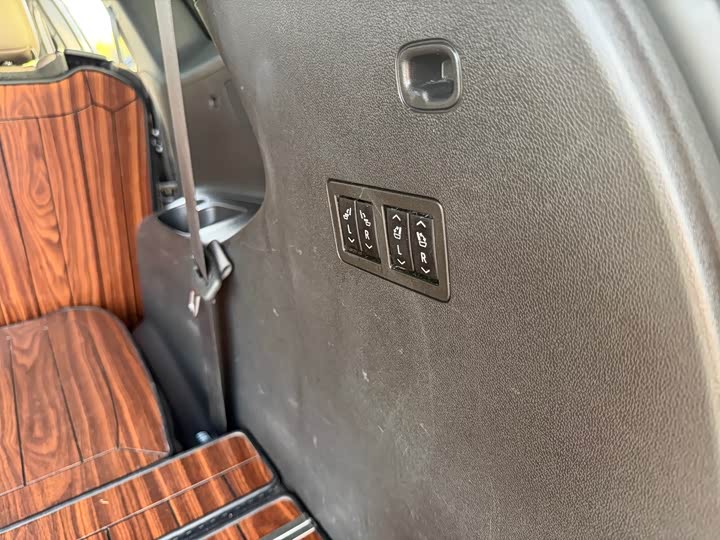 Buick Enclave — фото 23